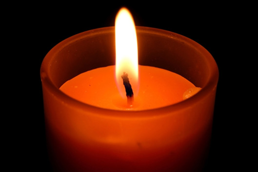 25-candle.w529.h352.jpg