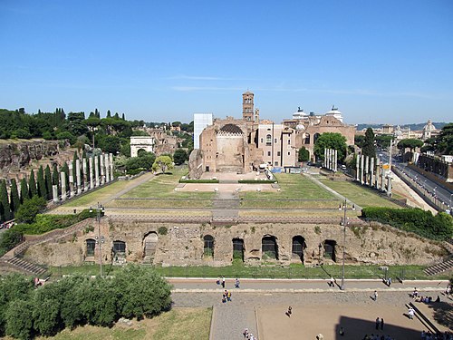 500px-Temple_of_Venus_and_Roma_(14819291950) (2).jpg