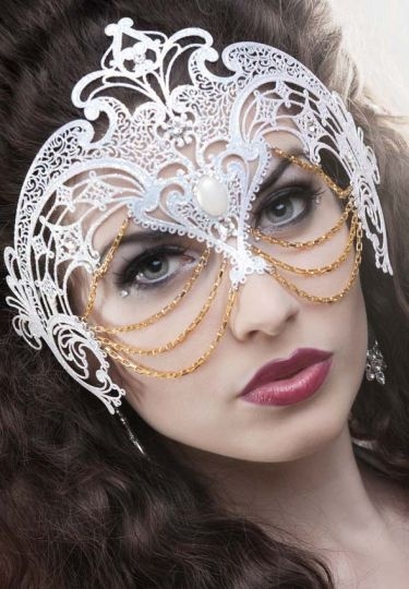 64ebf75182b3522aa6a43d4a1583d00f--masquerade-costumes-masquerade-party.jpg