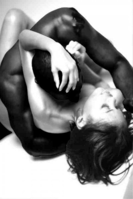 amazing-black-and-white-couple-interracial-photography-sex-Favim.com-59960.jpg