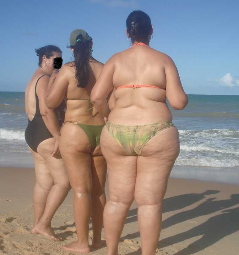 Bikini-Asses-Fat-Ass-Edition-2-1[1].jpg