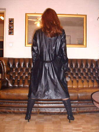 coat01.jpg