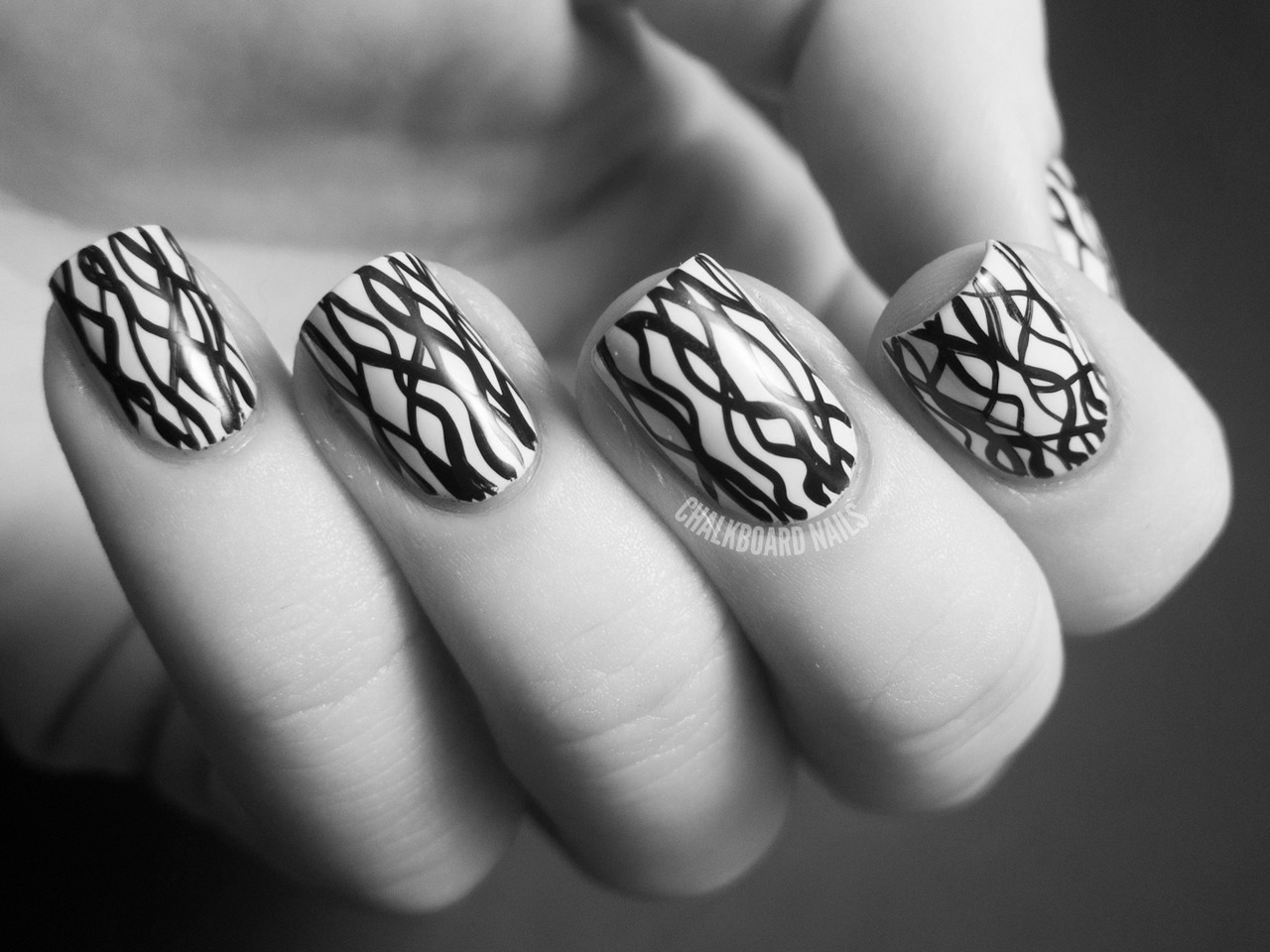 cute-black-acrylic-nails-tumblr-images-for-white-and-black-acrylic-nails-tumblr--overview.jpg