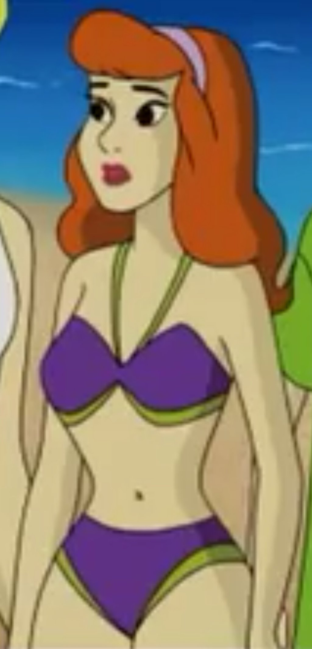 Daphne_blake_bikini_by_squishgir1-dalzu0r.jpg