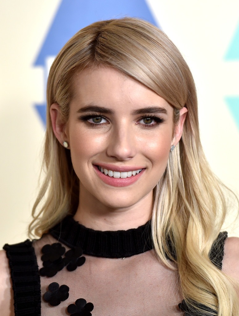 Emma_Roberts.jpg