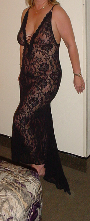 lace gown 2 no face.jpg