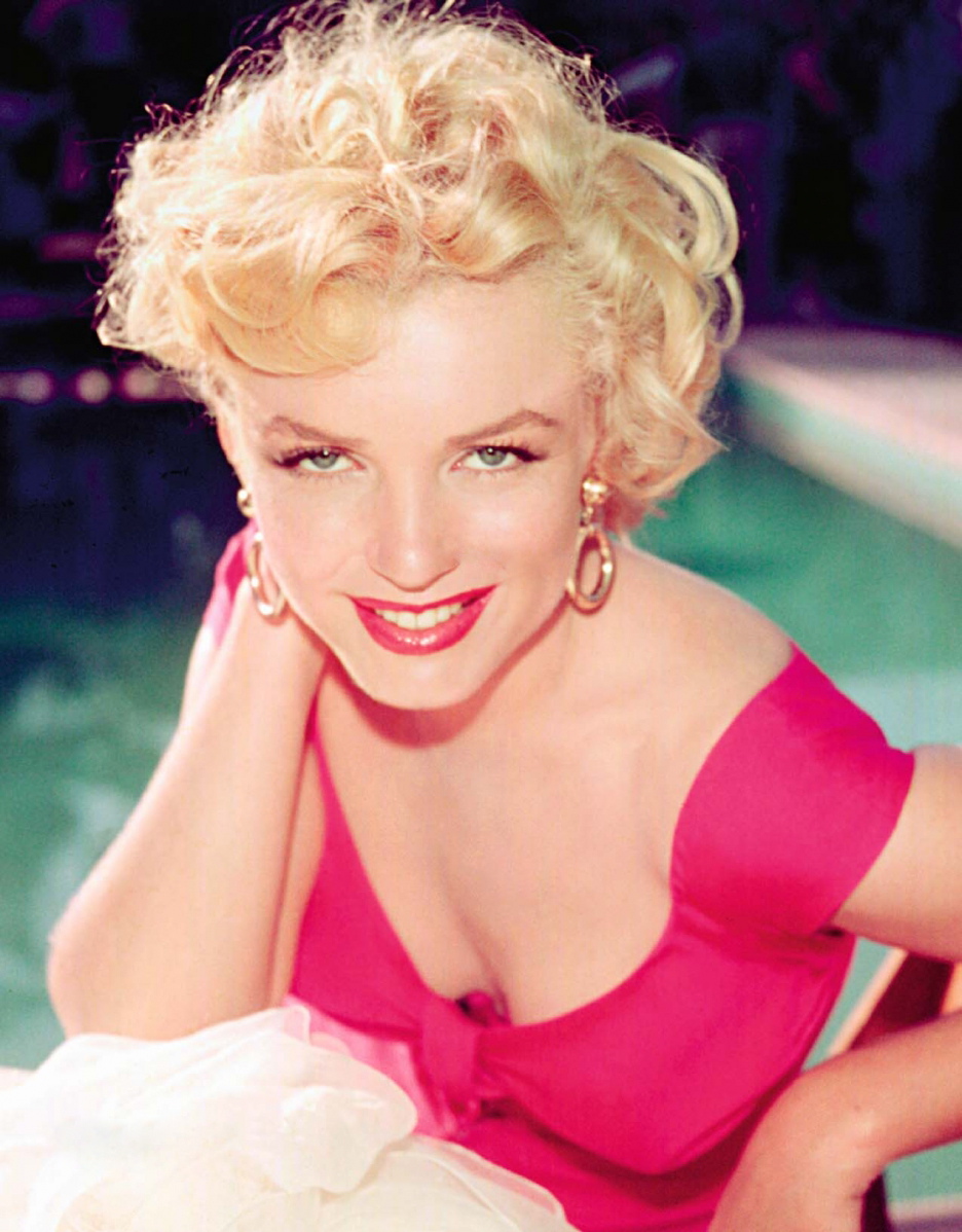 Marilyn-Monroe-marilyn-monroe-30014212-936-1198.jpg
