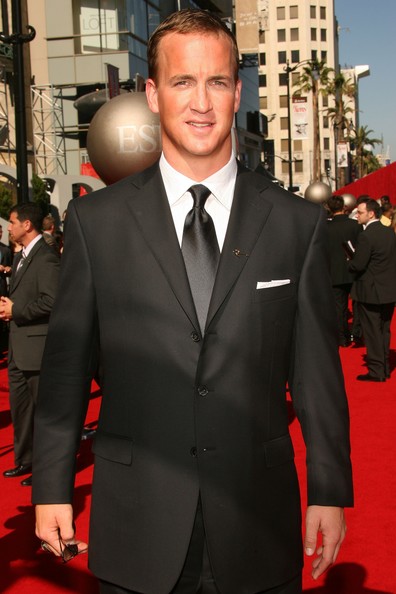 Peyton+Manning+Suits+Men+Suit+j1X18HpRYgVl.jpg