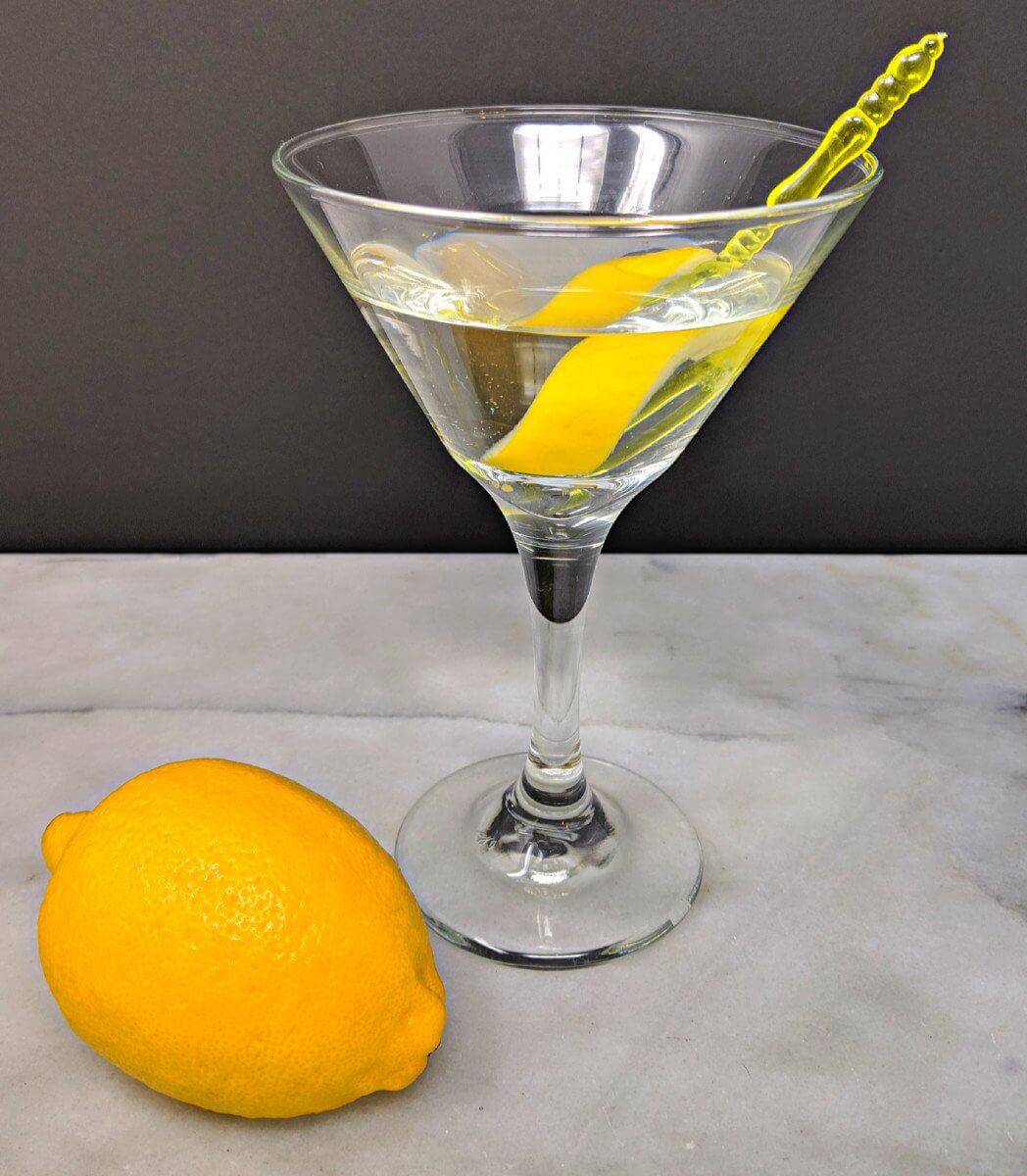 Vesper-Martini-Cocktail.jpg