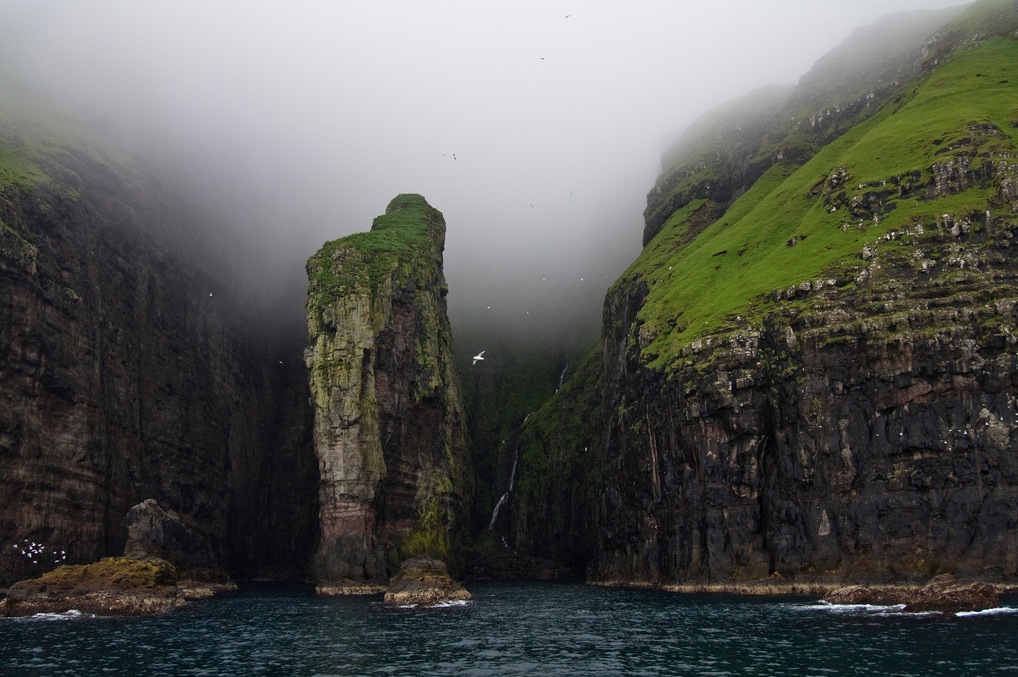 vestmanna-cliffs-faroe-islands.jpg